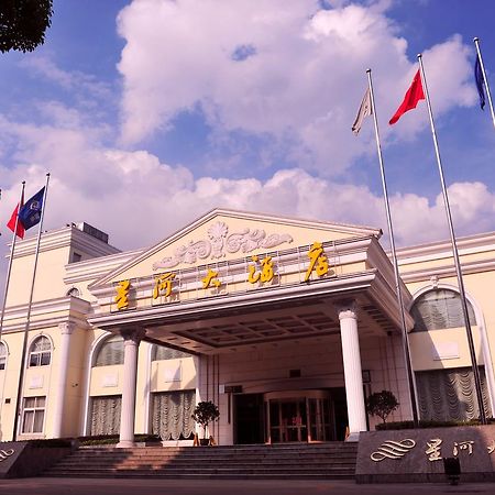 Jiujiang Xinghe Hotel Exterior photo